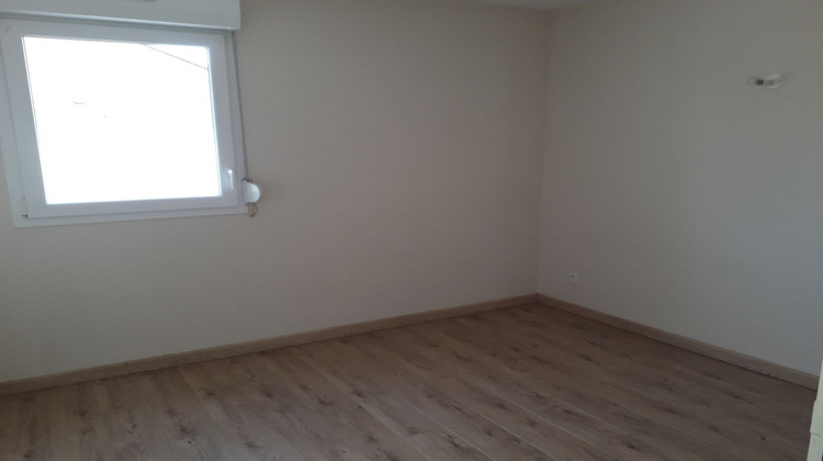 Ma-Cabane - Location Appartement SAINT PARRES LES VAUDES, 65 m²