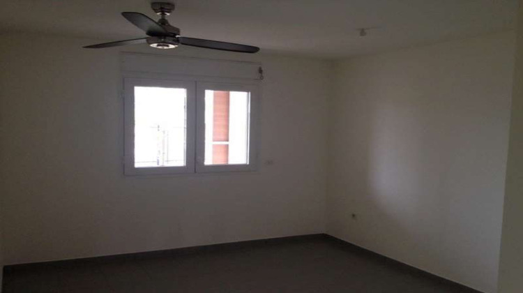 Ma-Cabane - Location Appartement SAINT-PAUL, 58 m²