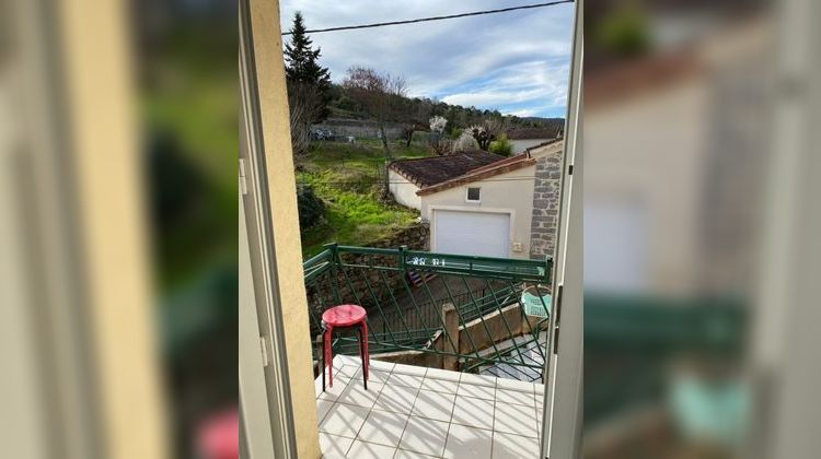 Ma-Cabane - Location Appartement Saint-paul-le-jeune, 21 m²