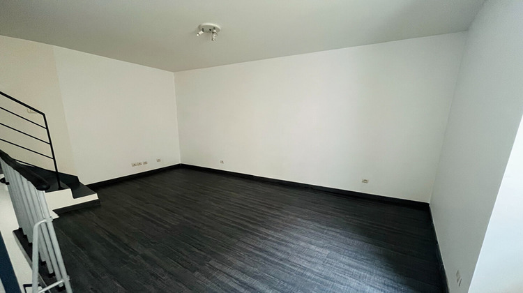 Ma-Cabane - Location Appartement SAINT-PERAY, 62 m²