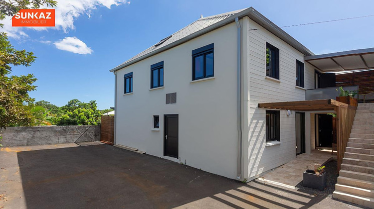 Ma-Cabane - Location Appartement SAINT PIERRE, 120 m²