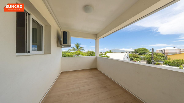 Ma-Cabane - Location Appartement SAINT PIERRE, 80 m²