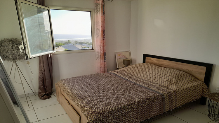 Ma-Cabane - Location Appartement SAINT-PIERRE, 67 m²