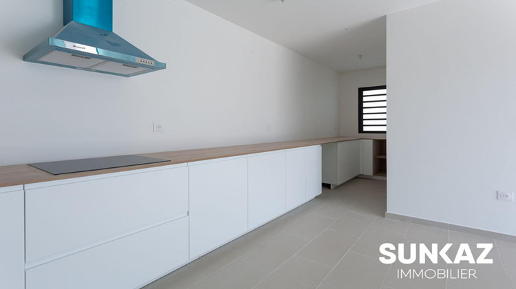 Ma-Cabane - Location Appartement SAINT PIERRE, 106 m²
