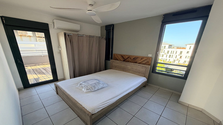 Ma-Cabane - Location Appartement SAINT-PIERRE, 63 m²