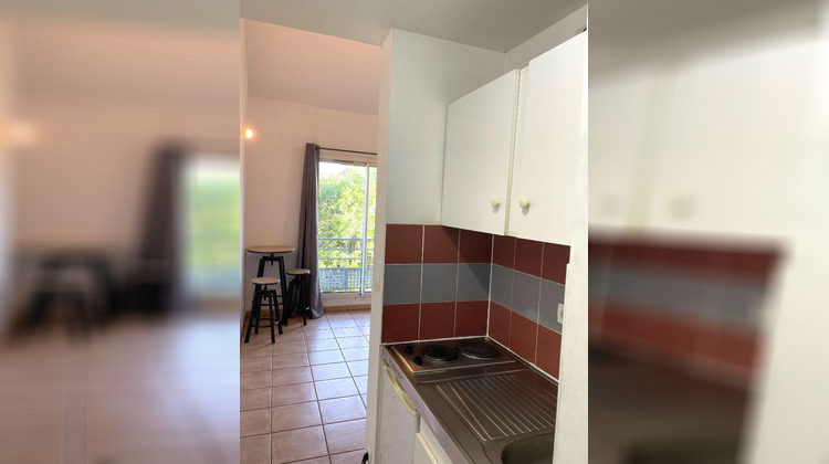 Ma-Cabane - Location Appartement SAINT-PIERRE, 28 m²