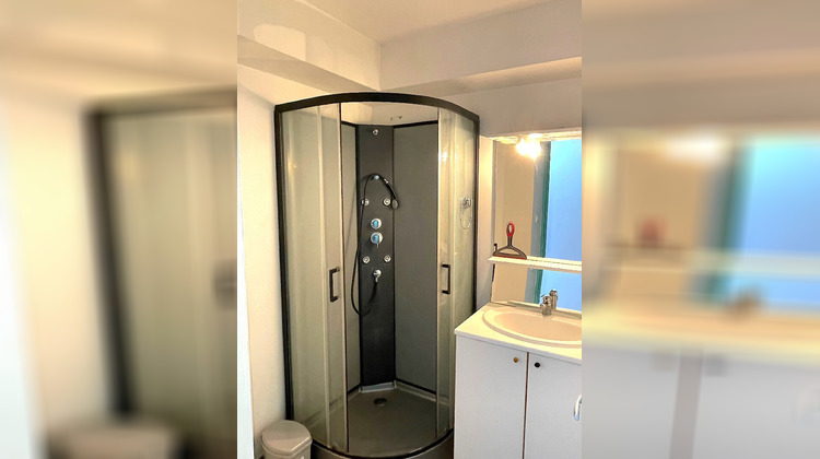 Ma-Cabane - Location Appartement SAINT-PIERRE, 28 m²
