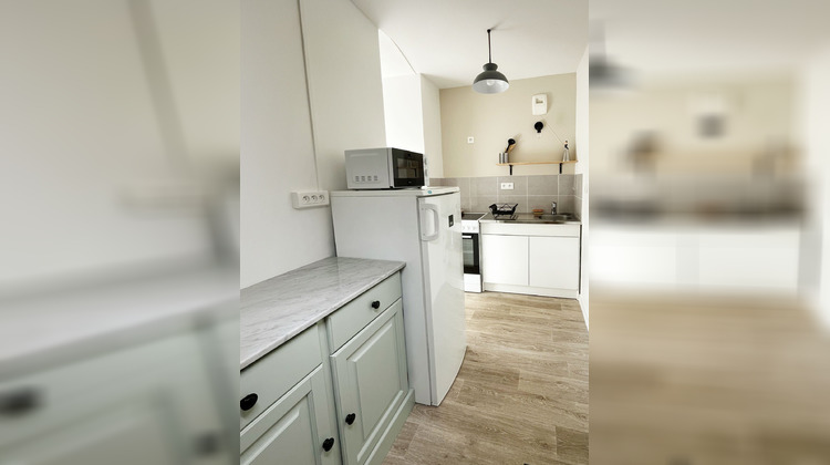 Ma-Cabane - Location Appartement Saint-Pierre-des-Corps, 22 m²