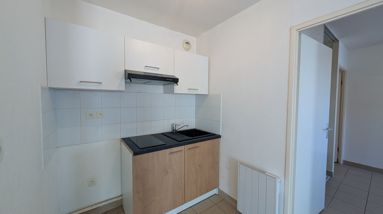 Ma-Cabane - Location Appartement SAINT-PIERRE-DU-MONT, 43 m²
