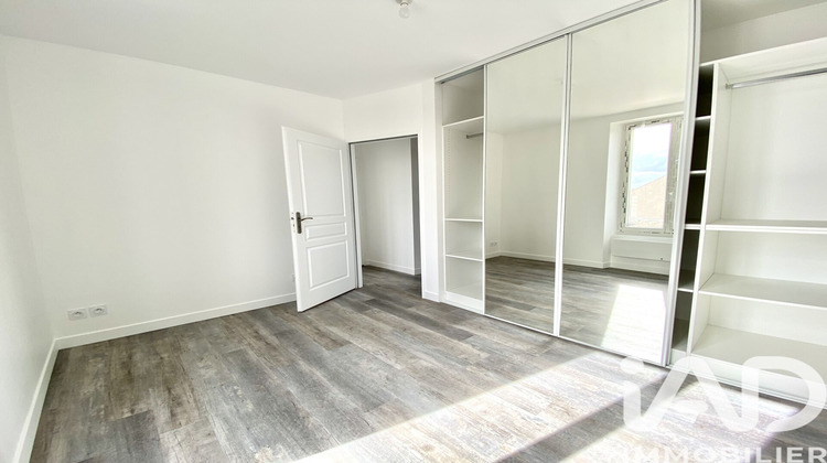 Ma-Cabane - Location Appartement Saint-Pierre-du-Perray, 45 m²
