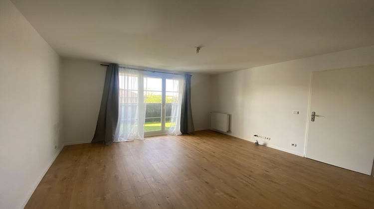Ma-Cabane - Location Appartement SAINT-PIERRE-DU-PERRAY, 40 m²