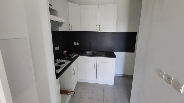 Ma-Cabane - Location Appartement SAINT-PIERRE-DU-PERRAY, 40 m²