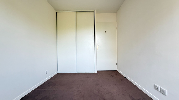 Ma-Cabane - Location Appartement SAINT-PIERRE-DU-PERRAY, 56 m²