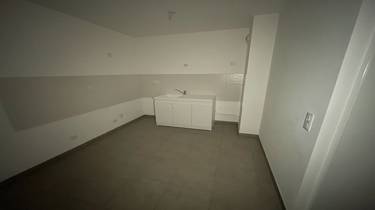 Ma-Cabane - Location Appartement SAINT-PIERRE-EN-FAUCIGNY, 45 m²