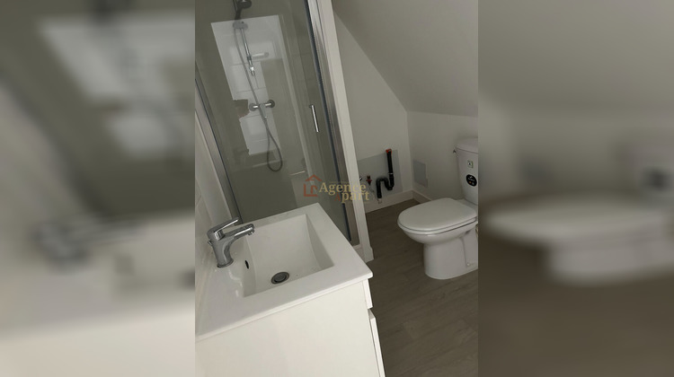 Ma-Cabane - Location Appartement SAINT-PIERRE-SUR-DIVES, 23 m²