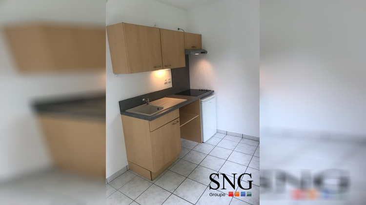 Ma-Cabane - Location Appartement Saint-Pol-sur-Ternoise, 34 m²