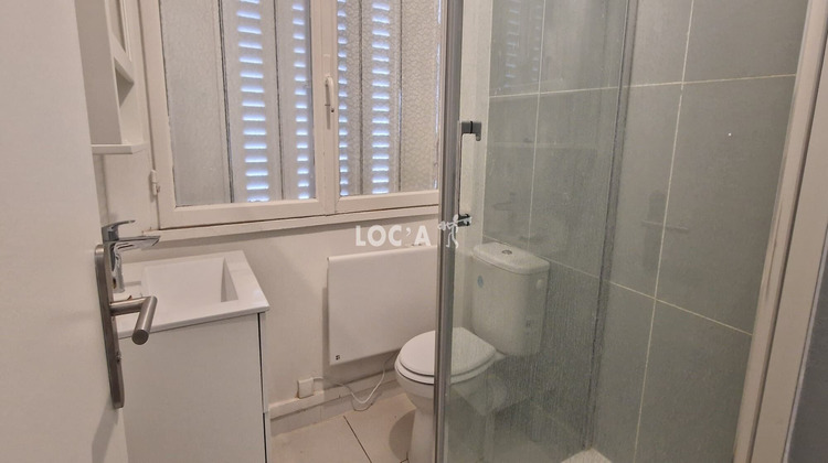 Ma-Cabane - Location Appartement Saint-Priest, 10 m²