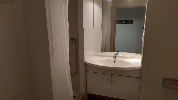 Ma-Cabane - Location Appartement Saint-Priest-en-Jarez, 19 m²
