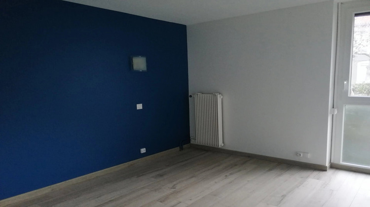 Ma-Cabane - Location Appartement Saint-Priest-en-Jarez, 44 m²