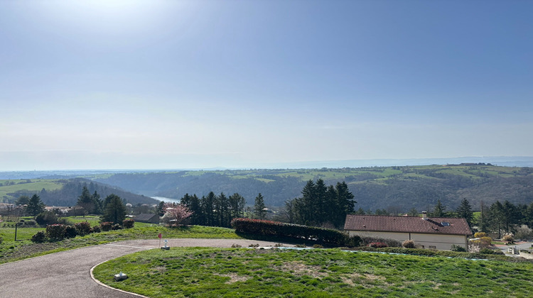 Ma-Cabane - Location Appartement SAINT-PRIEST-LA-ROCHE, 44 m²