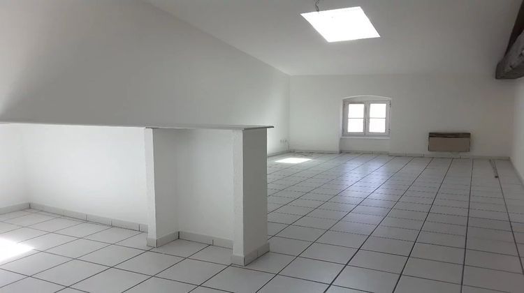 Ma-Cabane - Location Appartement Saint-Rambert-d'Albon, 65 m²