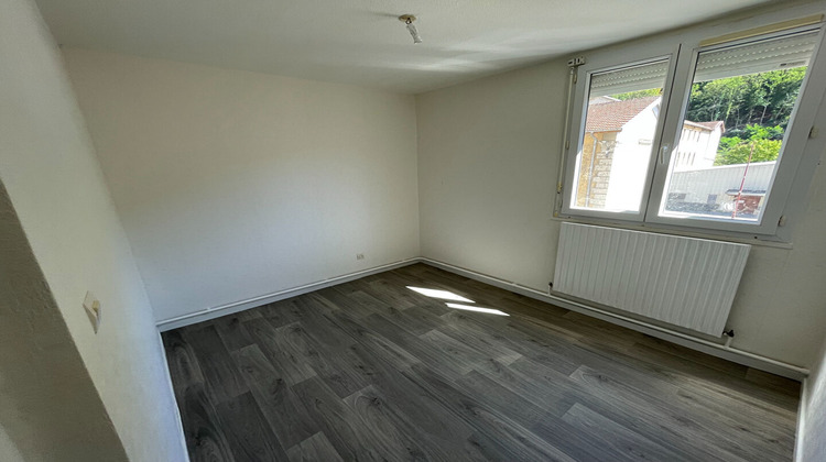 Ma-Cabane - Location Appartement SAINT-RAMBERT-EN-BUGEY, 73 m²