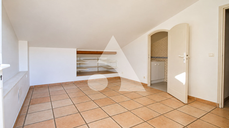Ma-Cabane - Location Appartement SAINT-REMY-DE-PROVENCE, 72 m²