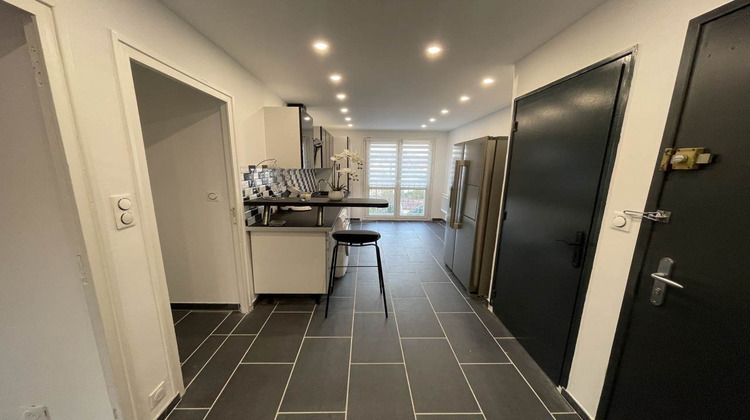 Ma-Cabane - Location Appartement Saint-Romain-en-Gal, 70 m²