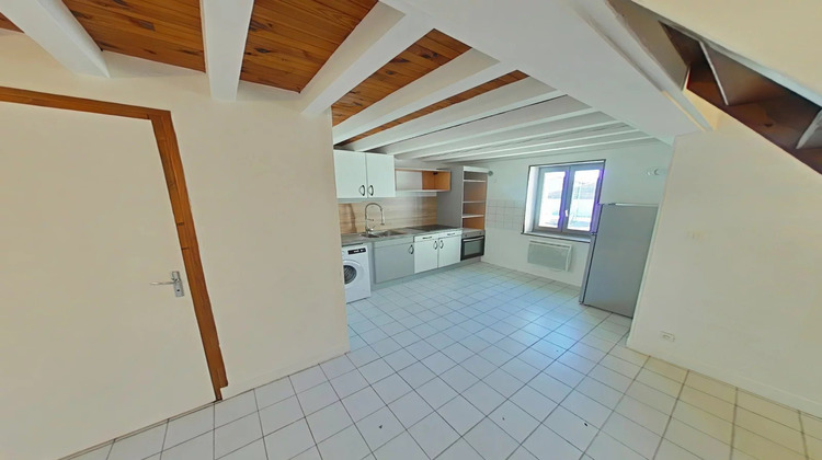 Ma-Cabane - Location Appartement Saint-Romain-le-Puy, 37 m²