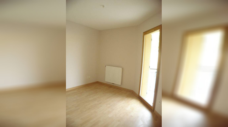 Ma-Cabane - Location Appartement Saint-Romain-le-Puy, 48 m²