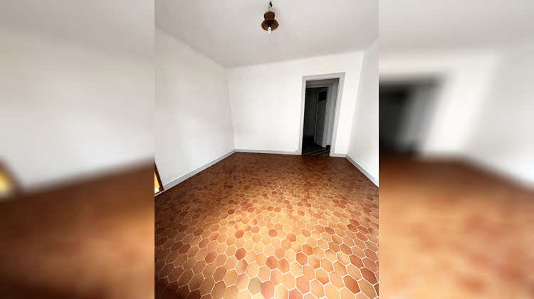 Ma-Cabane - Location Appartement Saint-Romain-le-Puy, 55 m²