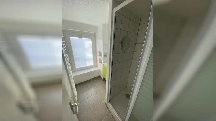 Ma-Cabane - Location Appartement Saint-Romain-le-Puy, 66 m²