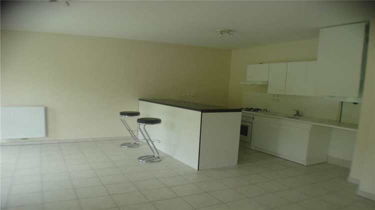 Ma-Cabane - Location Appartement SAINT ROMAIN LE PUY, 48 m²