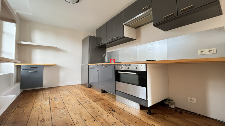 Ma-Cabane - Location Appartement Saint-Savin, 82 m²