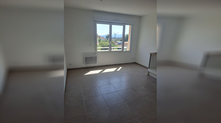 Ma-Cabane - Location Appartement SAINT-SAVOURNIN, 32 m²