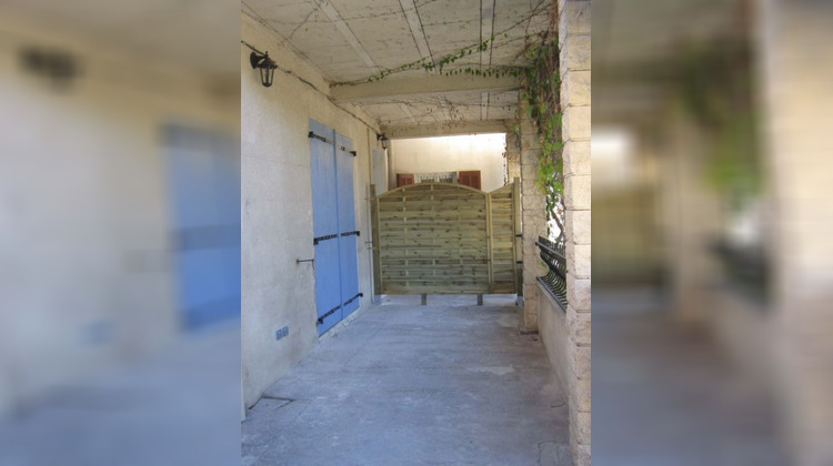 Ma-Cabane - Location Appartement SAINT-SAVOURNIN, 65 m²