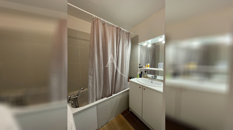 Ma-Cabane - Location Appartement SAINT-SEBASTIEN-DE-MORSENT, 39 m²