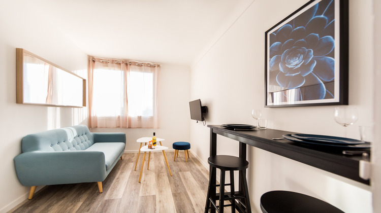 Ma-Cabane - Location Appartement SAINT-SEBASTIEN-SUR-LOIRE, 9 m²