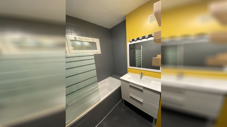 Ma-Cabane - Location Appartement SAINT-SEBASTIEN-SUR-LOIRE, 74 m²