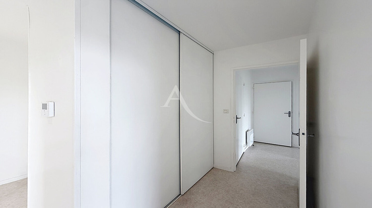 Ma-Cabane - Location Appartement SAINT-SYLVAIN-D'ANJOU, 68 m²