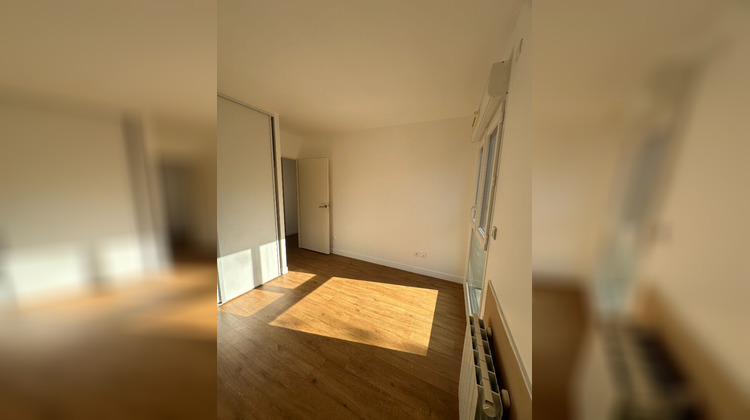 Ma-Cabane - Location Appartement SAINT-THIBAULT-DES-VIGNES, 71 m²