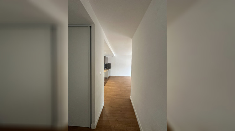 Ma-Cabane - Location Appartement SAINT-THIBAULT-DES-VIGNES, 55 m²