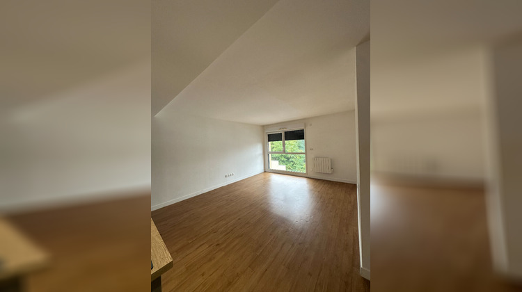 Ma-Cabane - Location Appartement SAINT-THIBAULT-DES-VIGNES, 55 m²