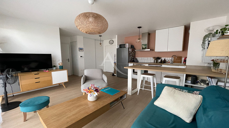 Ma-Cabane - Location Appartement SAINT-THIBAULT-DES-VIGNES, 35 m²