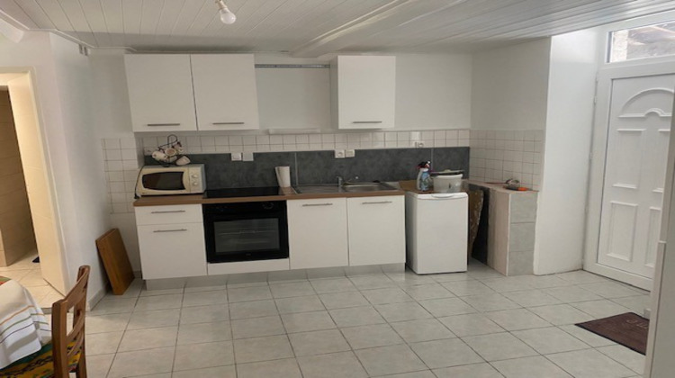 Ma-Cabane - Location Appartement SAINT TRIVIER DE COURTES, 44 m²