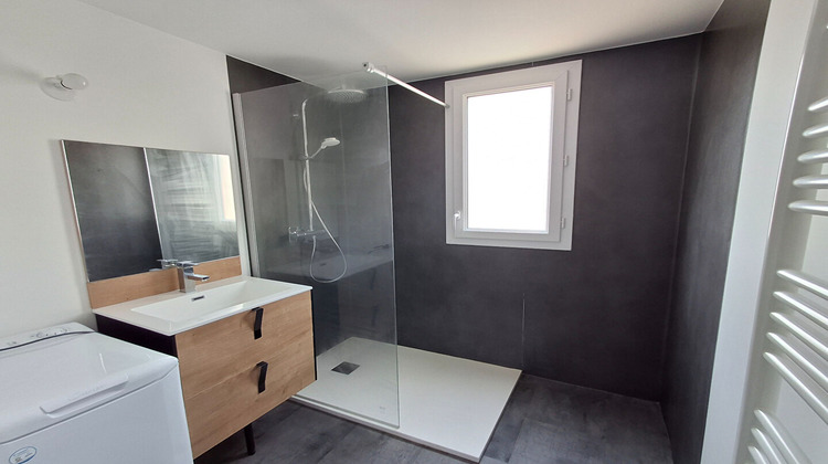 Ma-Cabane - Location Appartement SAINT-VIVIEN, 42 m²