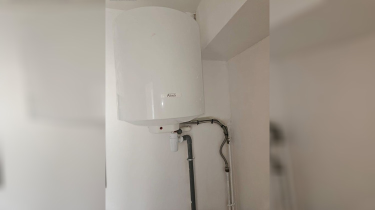 Ma-Cabane - Location Appartement SAINT VRAIN, 28 m²