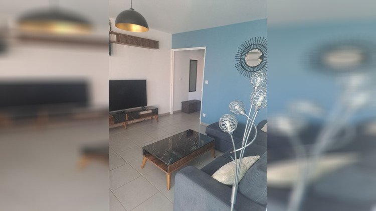 Ma-Cabane - Location Appartement SAINT-ZACHARIE, 49 m²