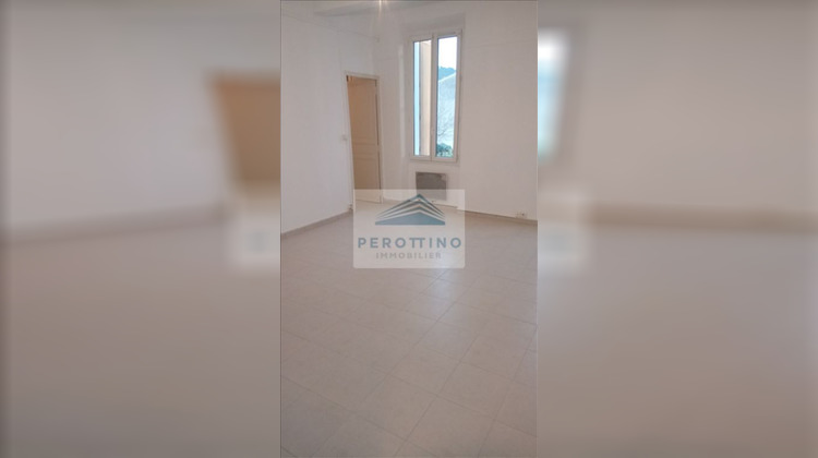 Ma-Cabane - Location Appartement SAINT-ZACHARIE, 75 m²