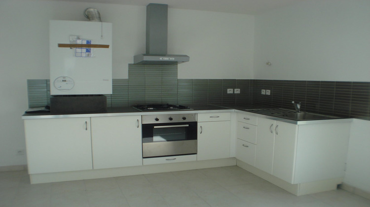Ma-Cabane - Location Appartement SAINTE-AGATHE-LA-BOUTERESSE, 62 m²